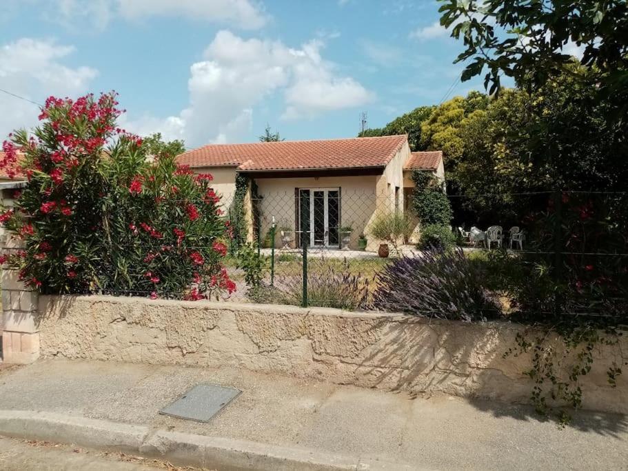 فيلا LʼIsle-sur-la-Sorgueفي Interlude المظهر الخارجي الصورة